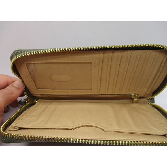 Enzo Angiolini Grey Faux Leather Snakeskin Detail Wallet Clutch - Picture 9 of 9